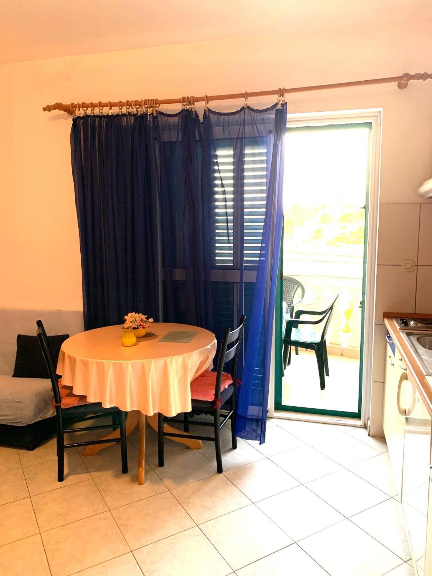 Apartments Bilo - Jela & Ivan Dolac Zewnętrze zdjęcie