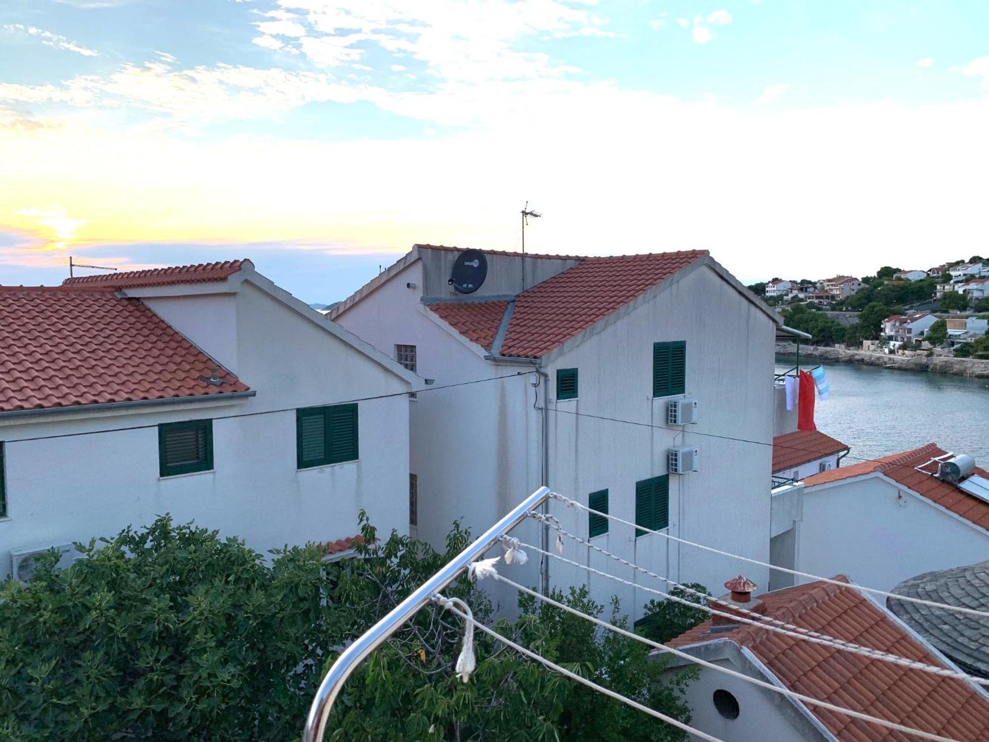 Apartments Bilo - Jela & Ivan Dolac Zewnętrze zdjęcie