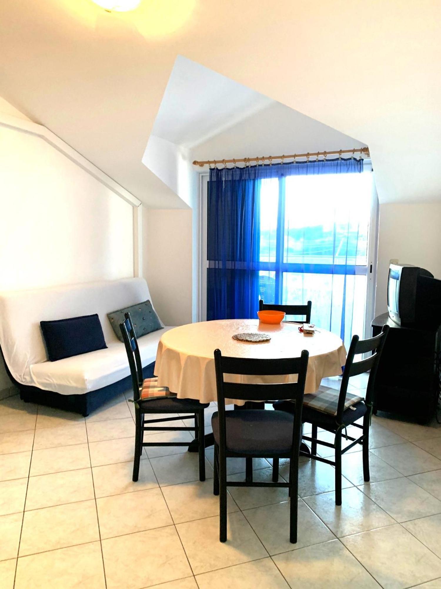 Apartments Bilo - Jela & Ivan Dolac Zewnętrze zdjęcie