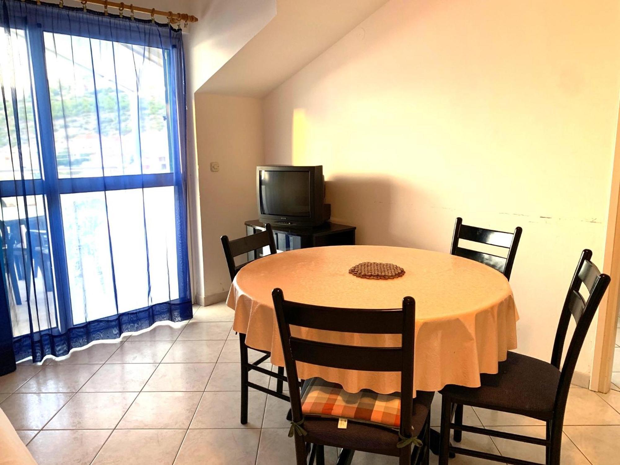 Apartments Bilo - Jela & Ivan Dolac Zewnętrze zdjęcie
